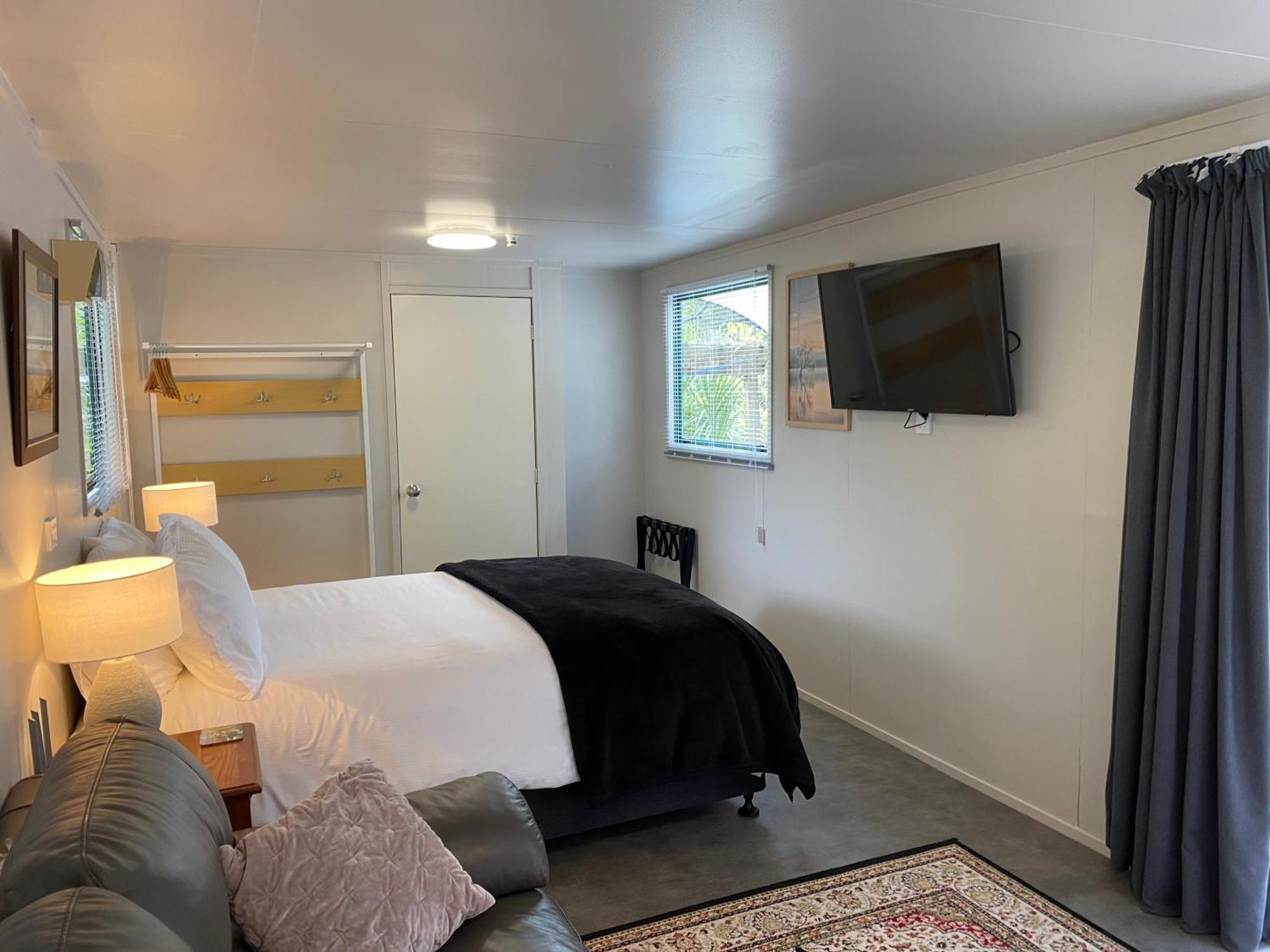 Willows Reach Lodge Kumeu Bagian luar foto
