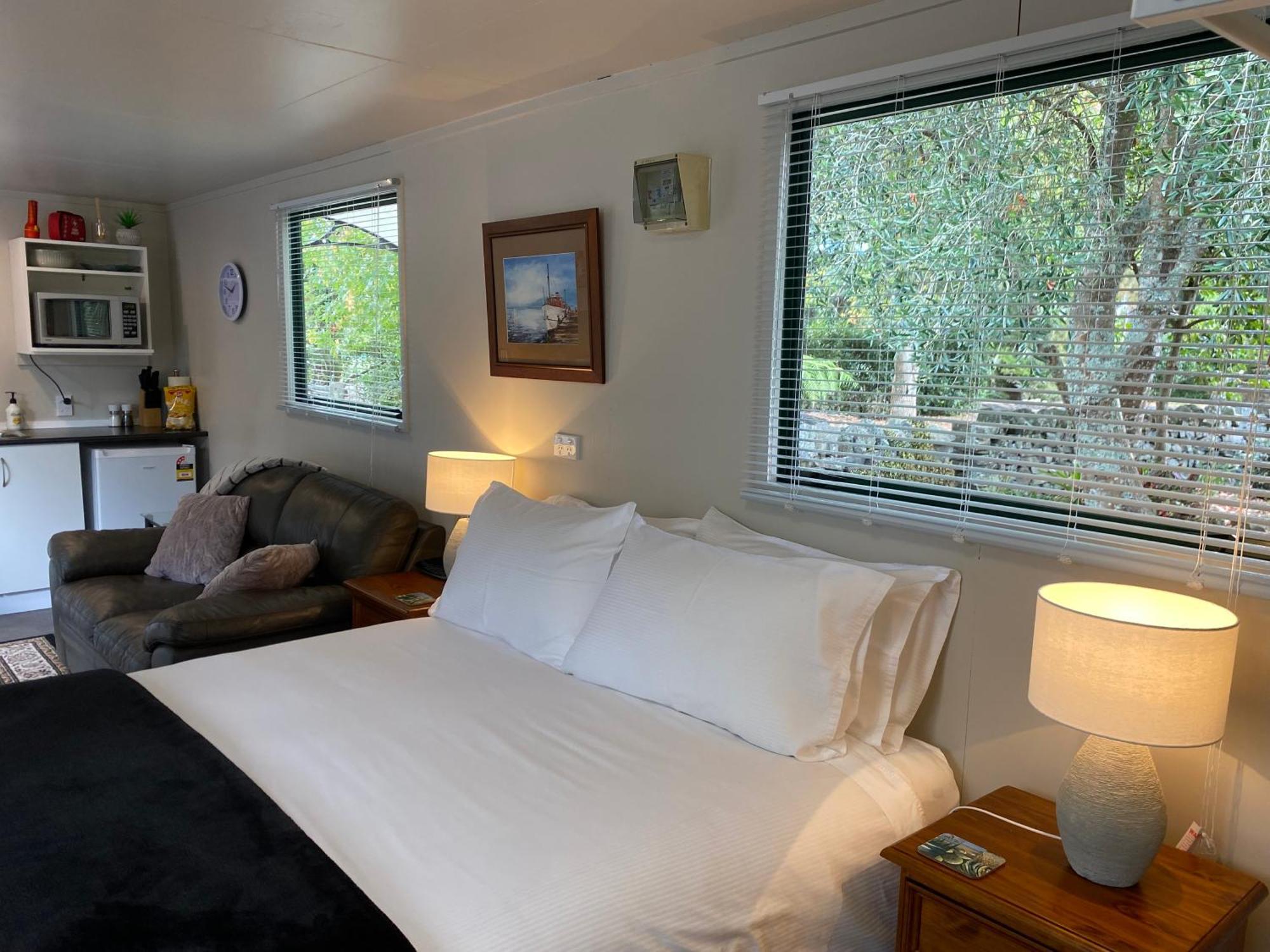 Willows Reach Lodge Kumeu Bagian luar foto